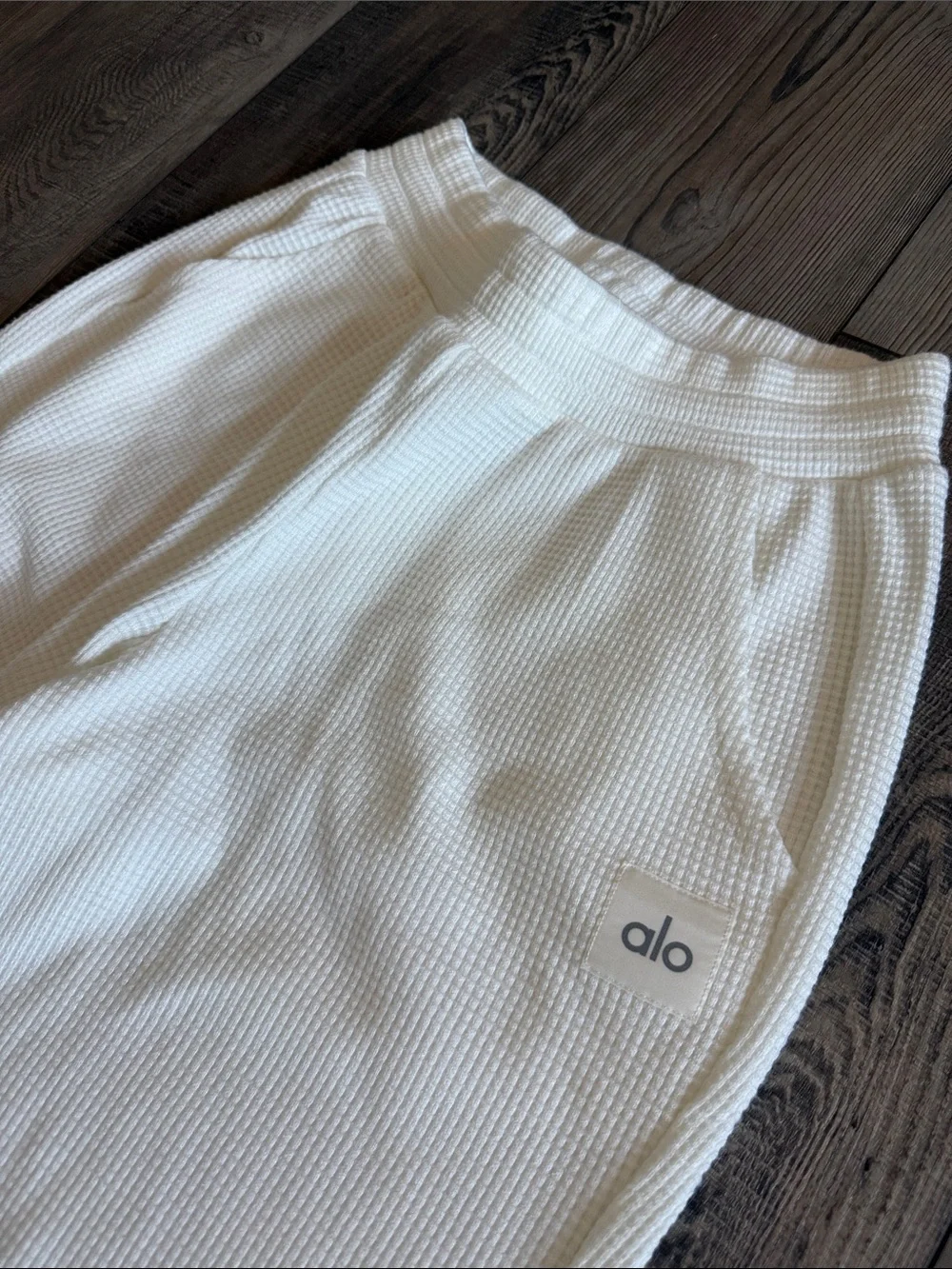 ALO WAFFLE WEEKEND ESCAPE JOGGER🖤